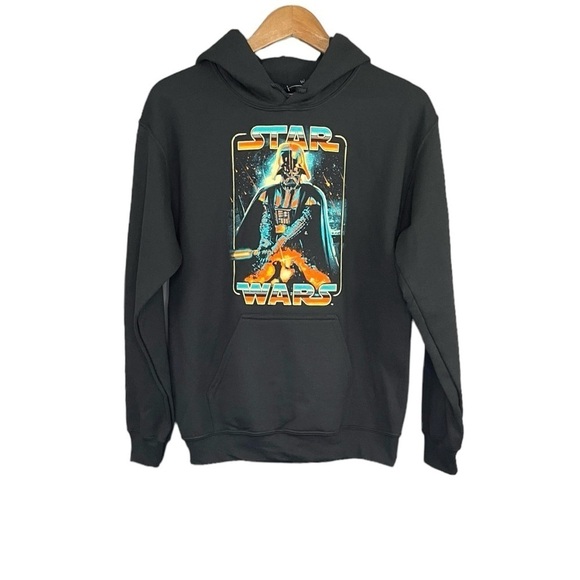 Hot Topic Star Wars Darth Vader Vintage Inspired Graphic Hoodie Black NWT - Picture 1 of 10